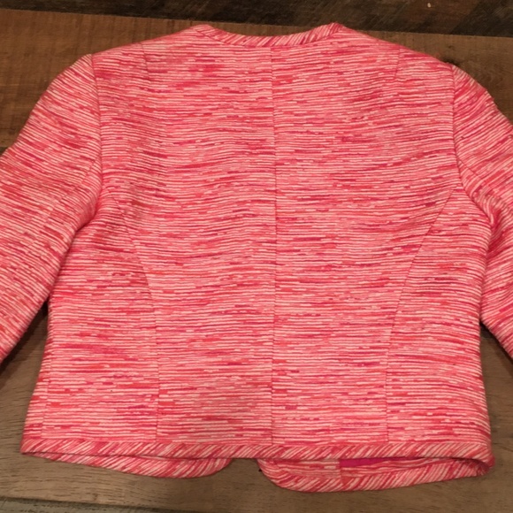 Trina Turk Pink & White Cotton Blend Three Quarter Sleeve Short Jacket, Sz 2 - Picture 4 of 4